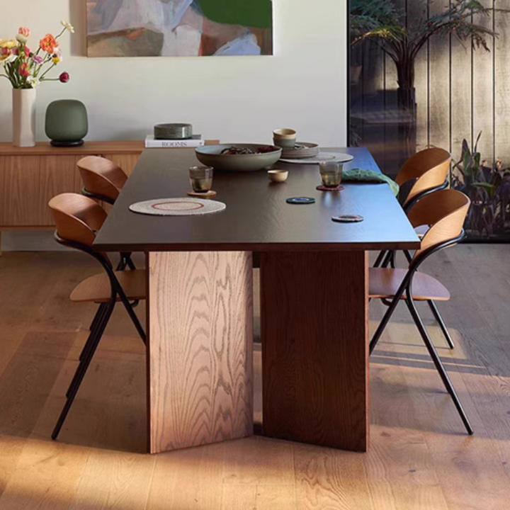 Alya Dining Table