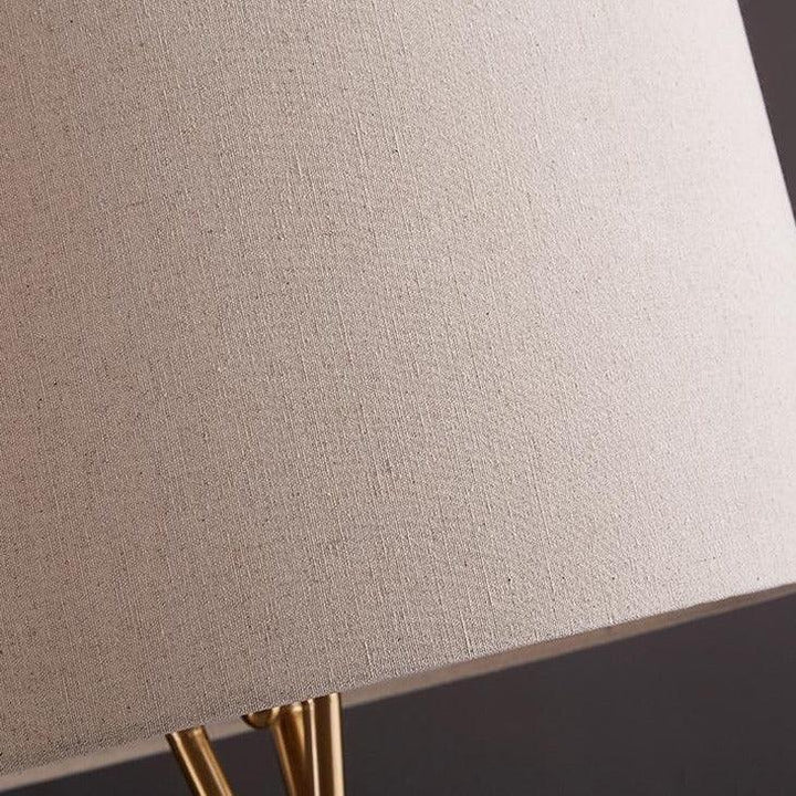 Enrique Tripod Lamp - HomeCozify