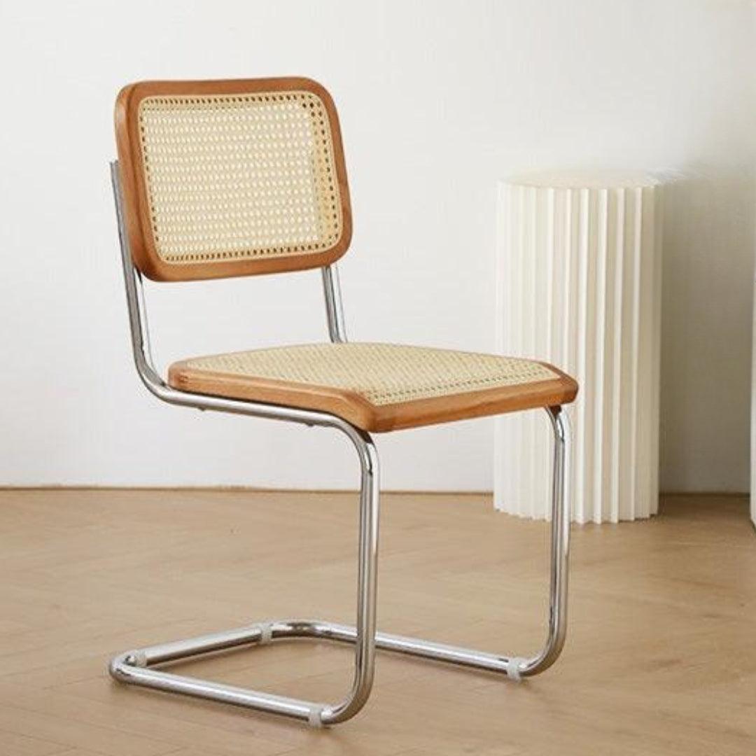 Gaja Side Chair - HomeCozify