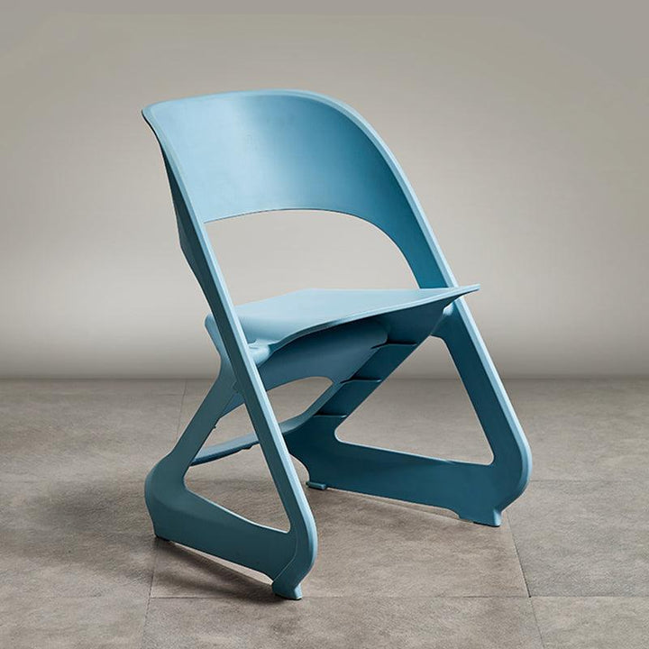 Geona Stacking Dining Chair (Set of 4) - HomeCozify