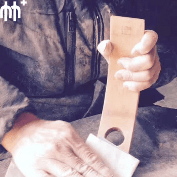 Handmade Tabletop Wine Bottle Rack - HomeCozify