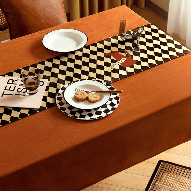 Paja Plaid Table Runner - HomeCozify