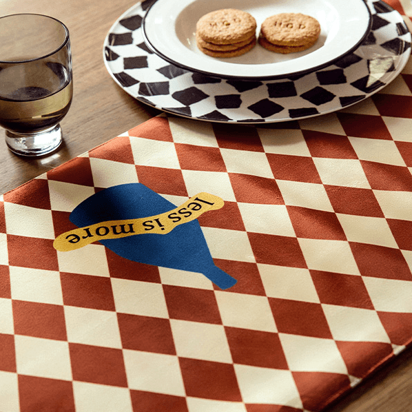 Paja Plaid Table Runner - HomeCozify