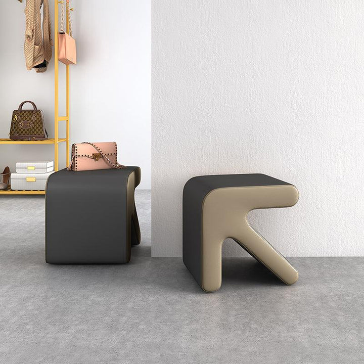Rizzo Arrow Ottoman - HomeCozify