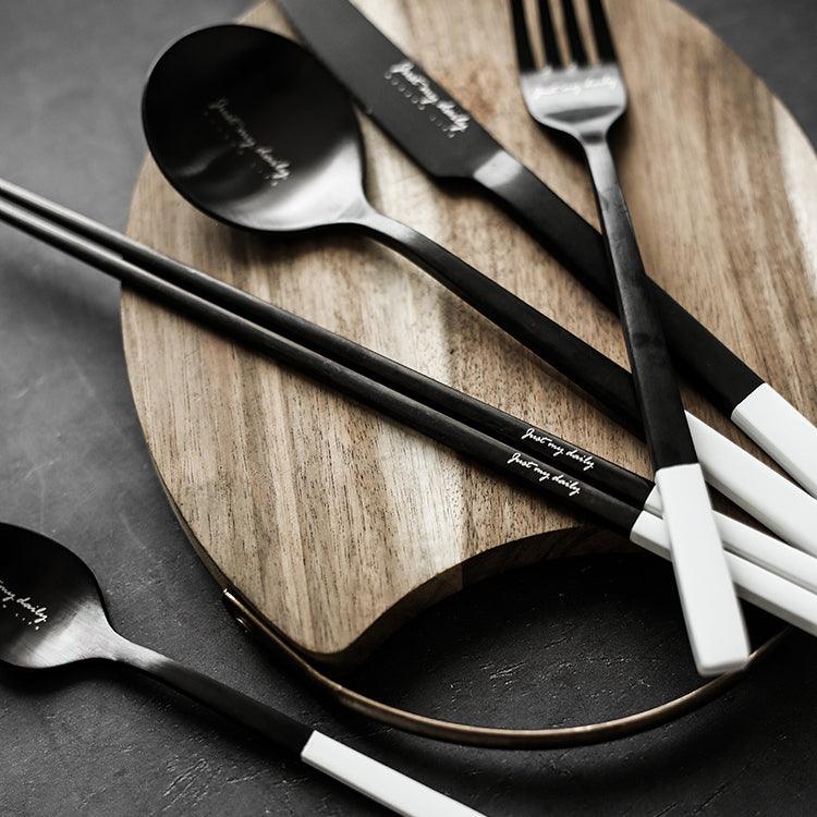 Tijana Flatware Set - HomeCozify