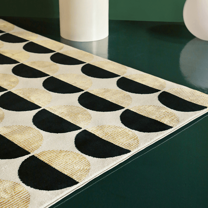 Tyson Geometric Area Rug - HomeCozify