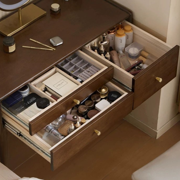 Domnick Bresser Table