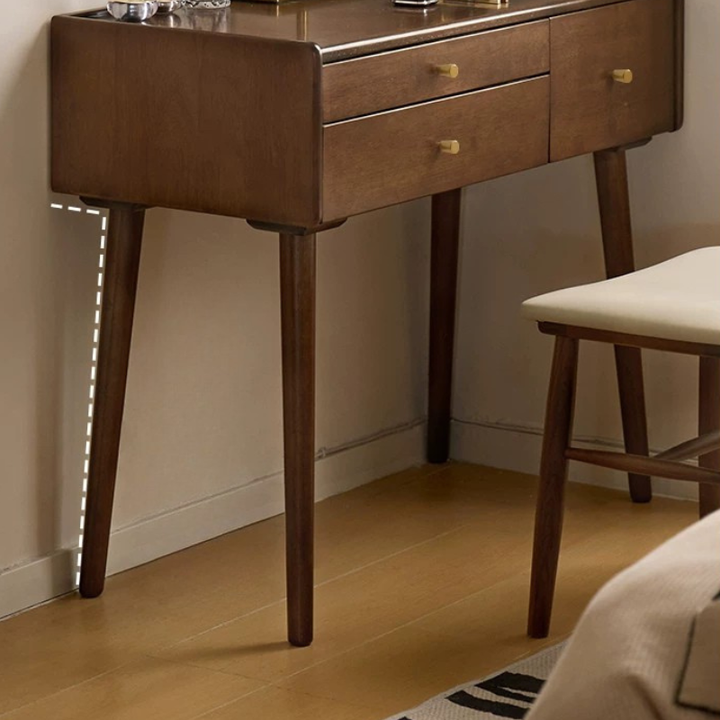 Domnick Bresser Table