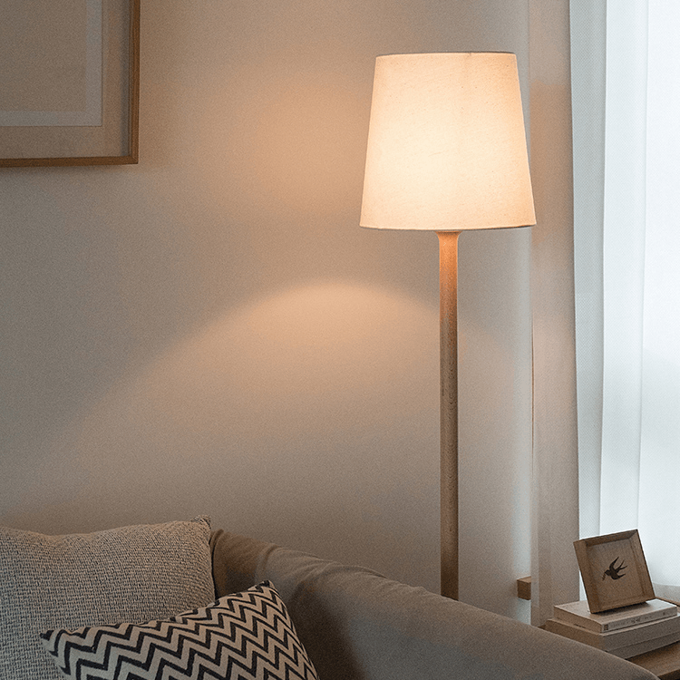 Adelmo Wooden Floor Lamp - HomeCozify