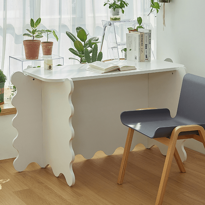 Amando Petal Desk - HomeCozify