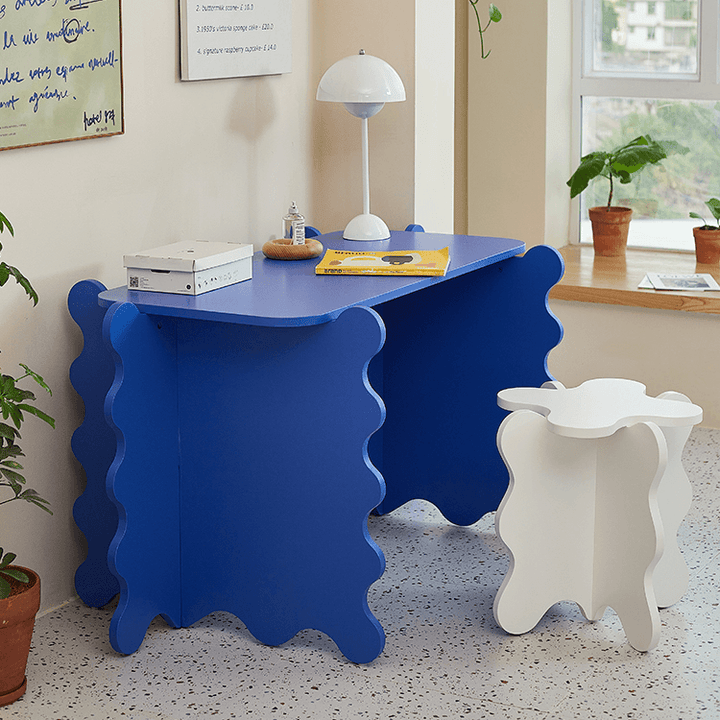 Amando Petal Desk - HomeCozify