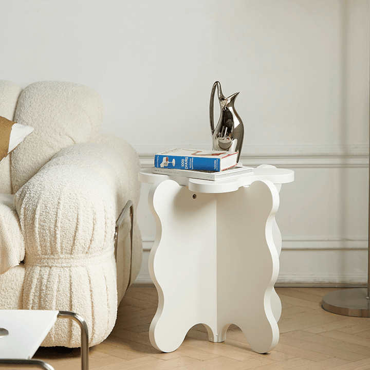 Amando Petal Sidetable - HomeCozify