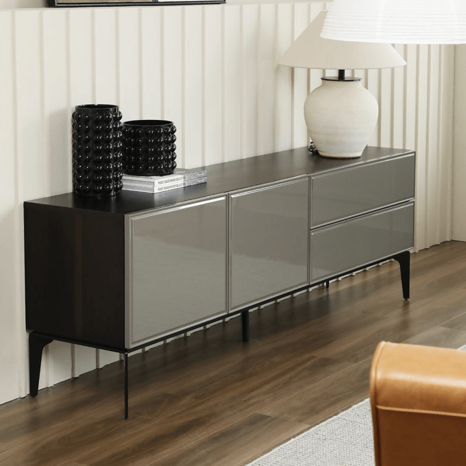 Beatrix Designer Wood TV Stand - HomeCozify