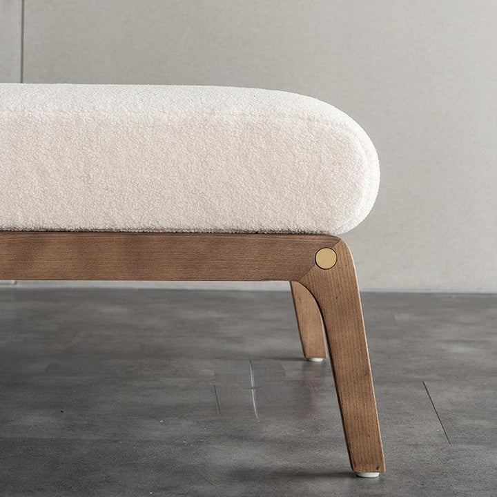 Benvolio Plush Chaise - HomeCozify