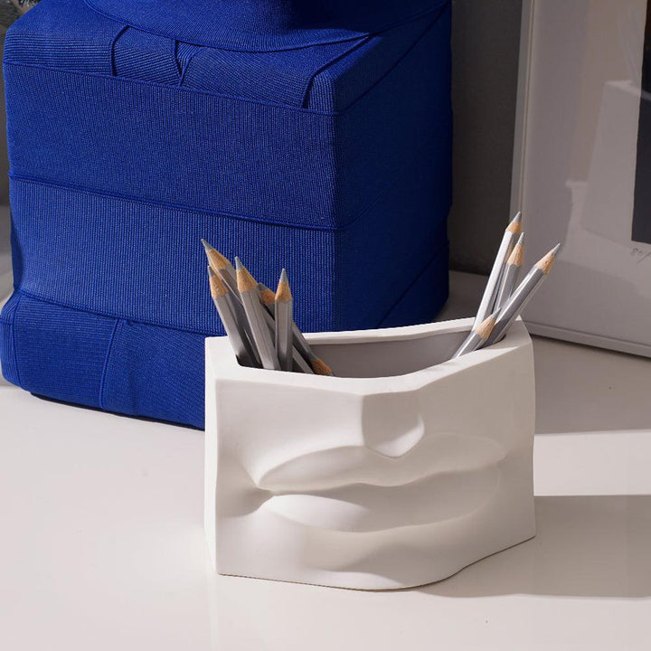 Ceramic Sculpture Pen Holder - HomeCozify