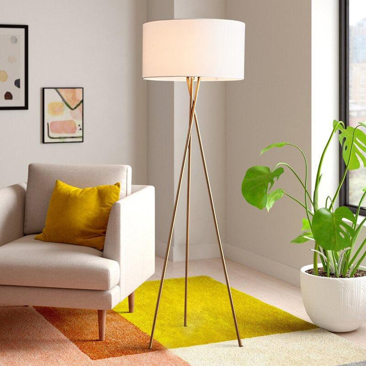 Enrique Tripod Lamp - HomeCozify