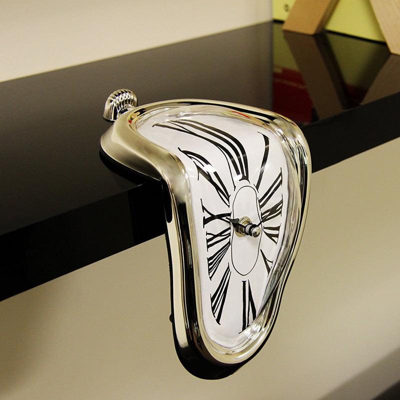 Flowing Wall Clock - HomeCozify