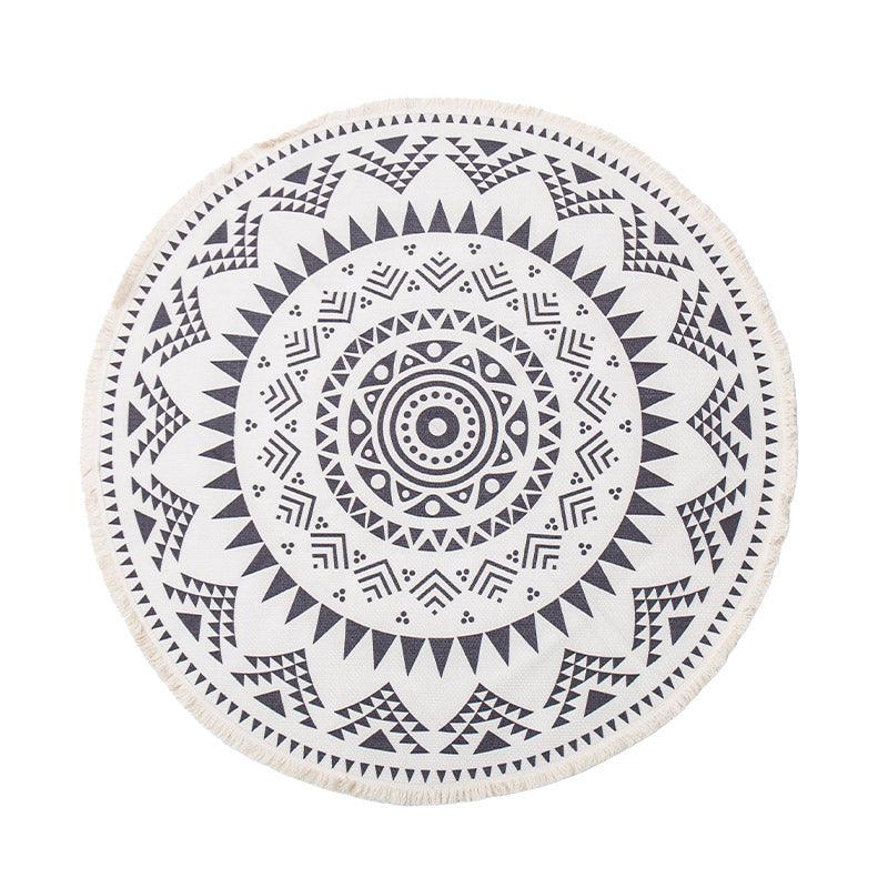 Francoise Round Rug - HomeCozify