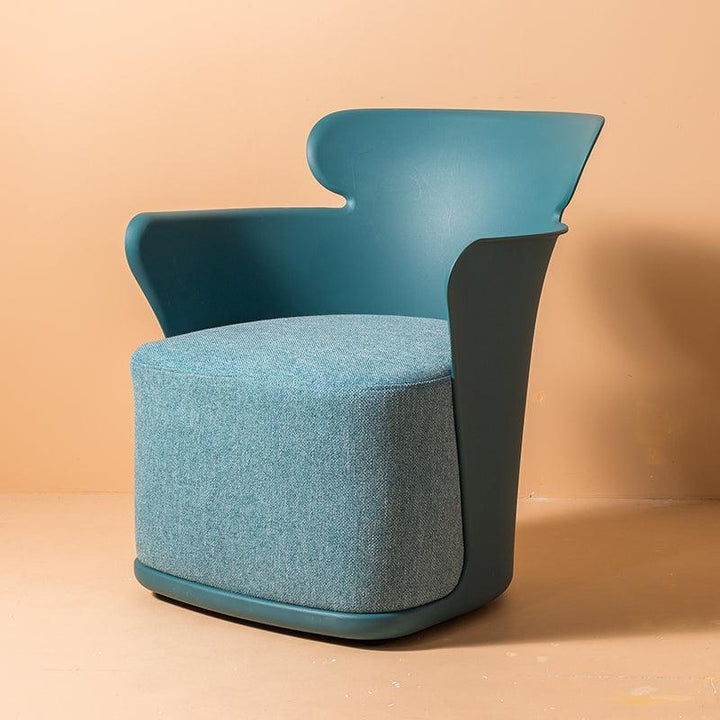 Gazsi Tufted Designer Armchair - HomeCozify