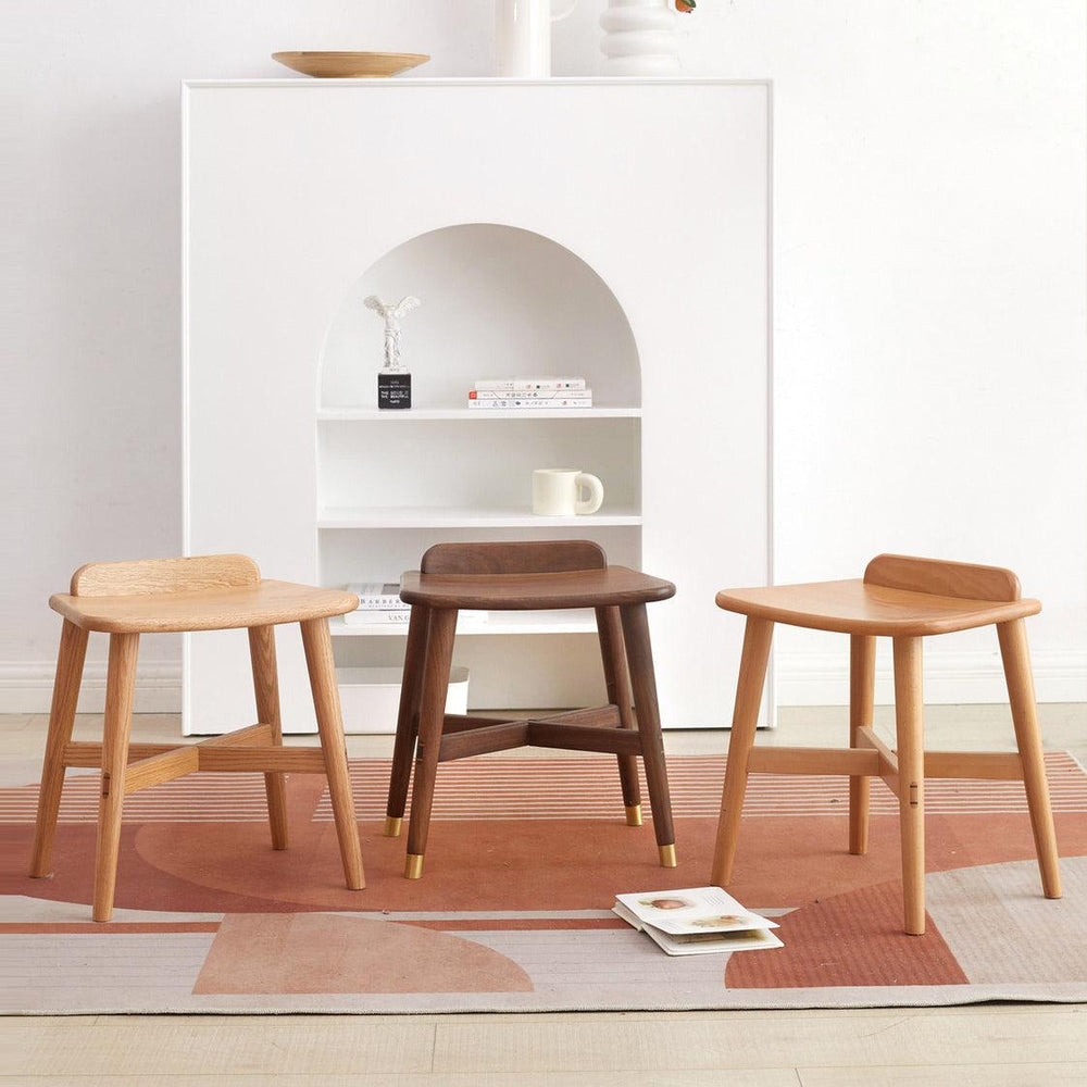 Helio makeup Stool - HomeCozify