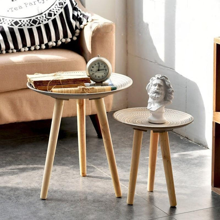 Kinsella Coffee Table - HomeCozify