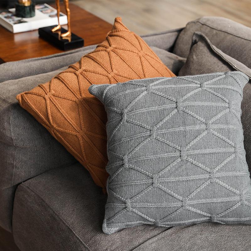 Modern Knitted Throw Pillow - HomeCozify