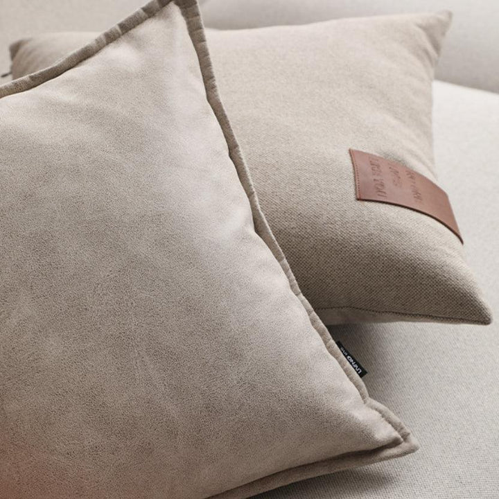 Textured Pillowcase and Insert - HomeCozify