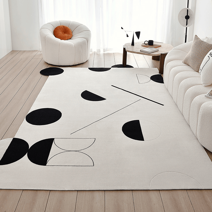 Ula Black/White Geometric Carpet - HomeCozify