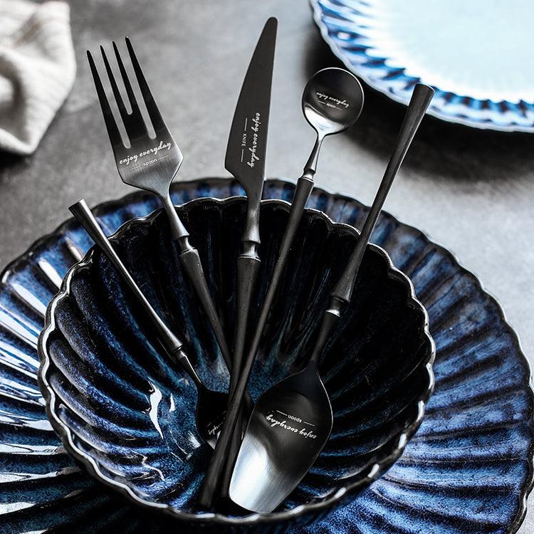 Willa Flatware Set - HomeCozify